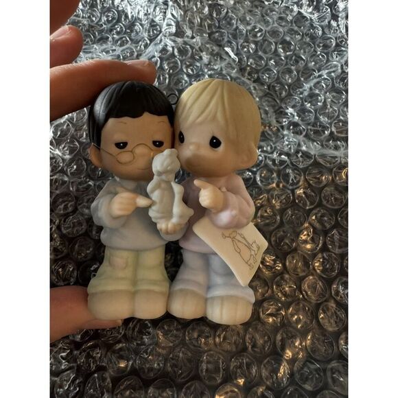 Precious Moments 456268  "How Can Two Work Together Except They Agree" Signed - Picture 4 of 5